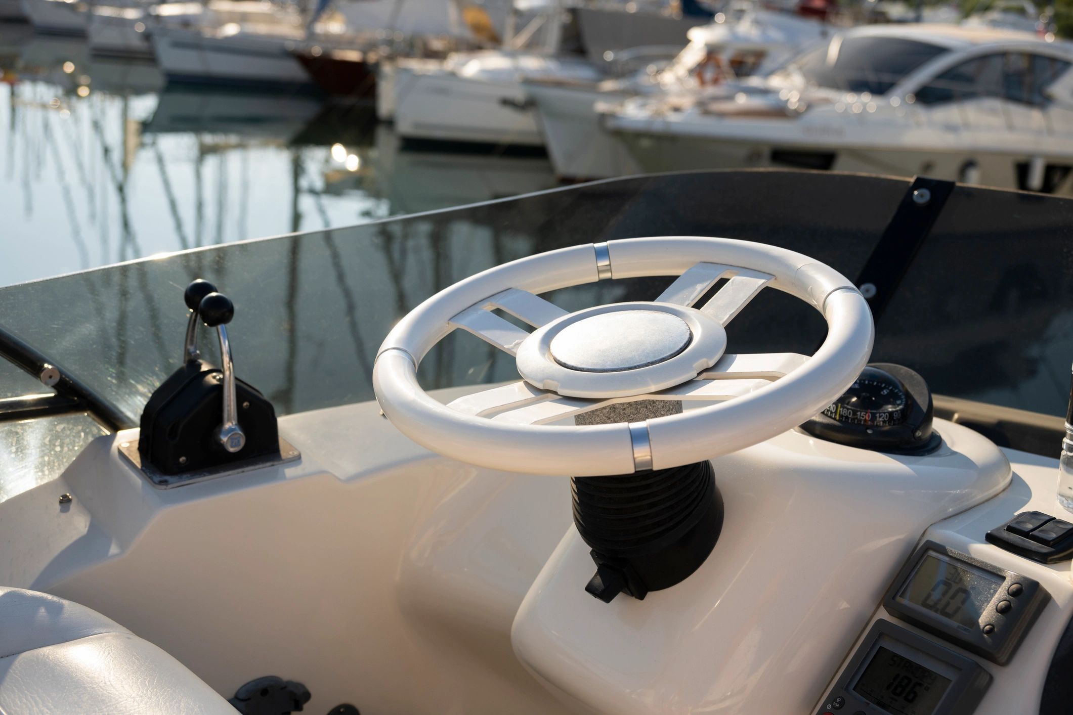 Boat helm and steering controls for maintenance service context